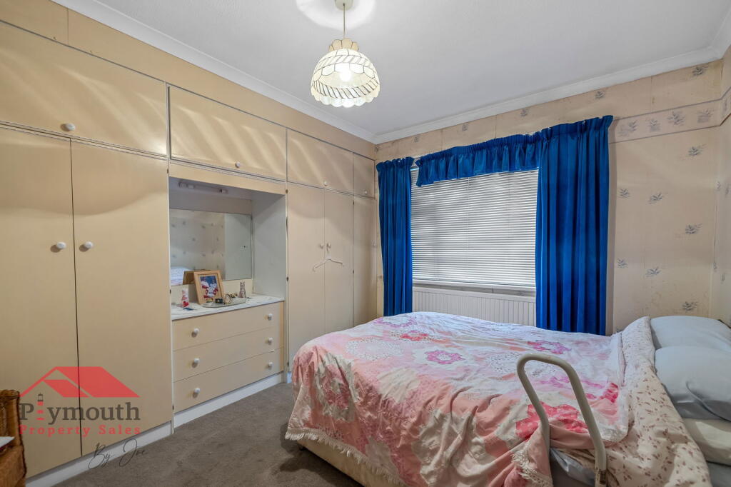 House in Plymouth - View 5