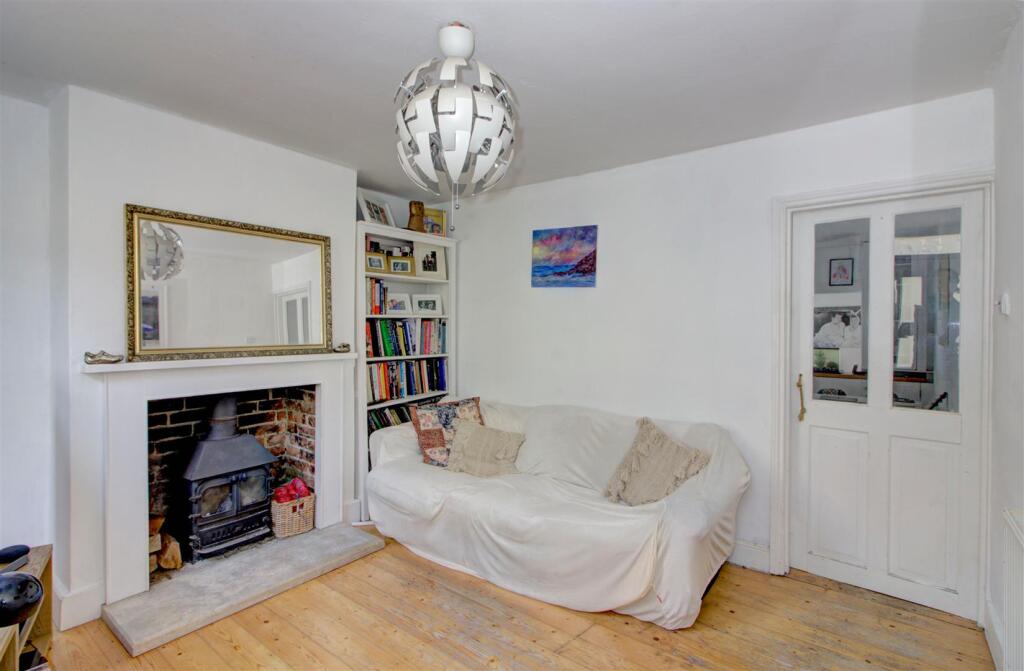 Hastings Road, Corsham photo 3