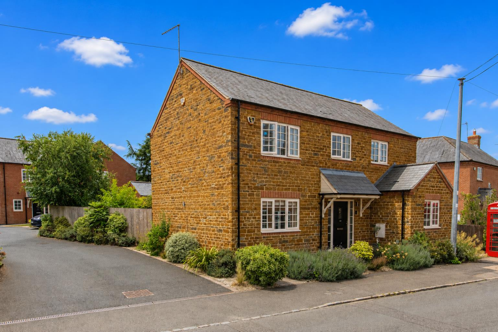 Main image of property: Main Street, Little Harrowden, Wellingborough