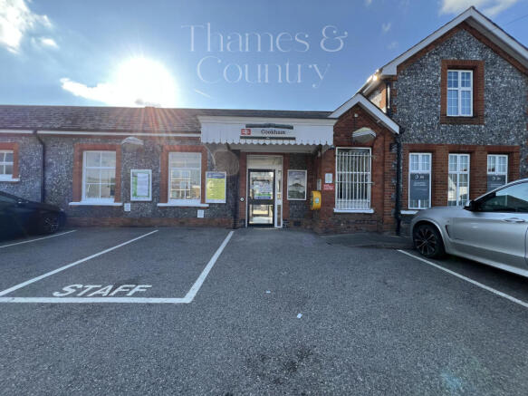 COOKHAM STATION