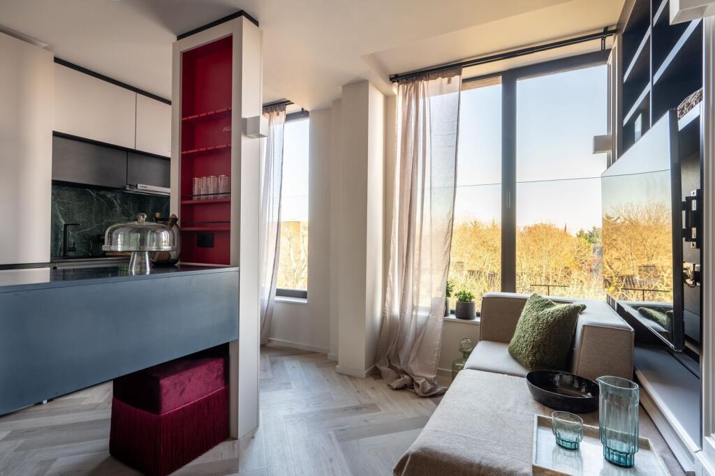 Studio flat for rent
