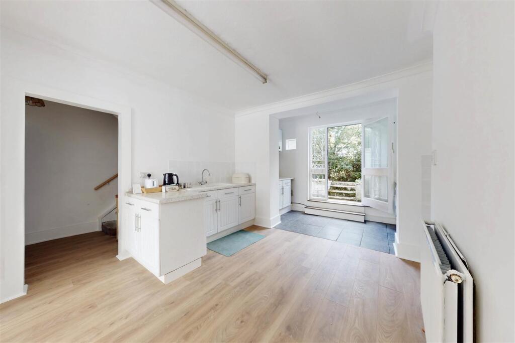 Apartment in London, Canonbury, Highbury - View 4