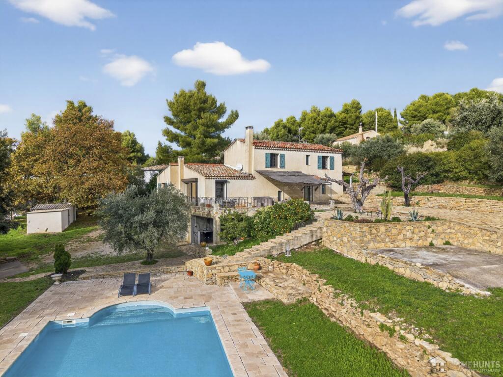 Main image of property: Provence-Alps-Cote d`Azur, Var, La Cadière-d`Azur