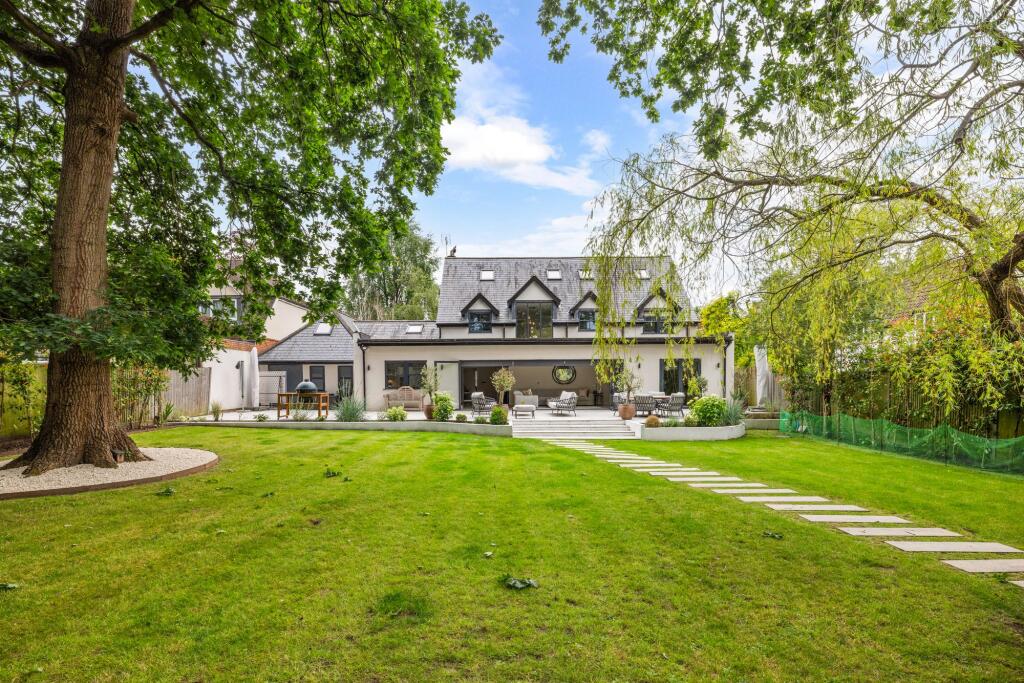 The Avenue, Crowthorne, RG45 - View 2