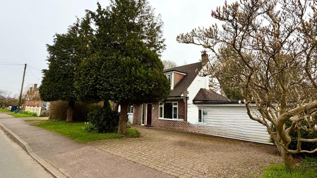 Main image of property: Gordons Way, Oxted, Surrey, RH8