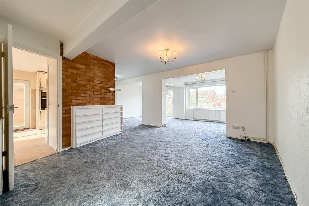 Additional image 17 of St. Vincent Drive, St. Albans, Hertfordshire, AL1