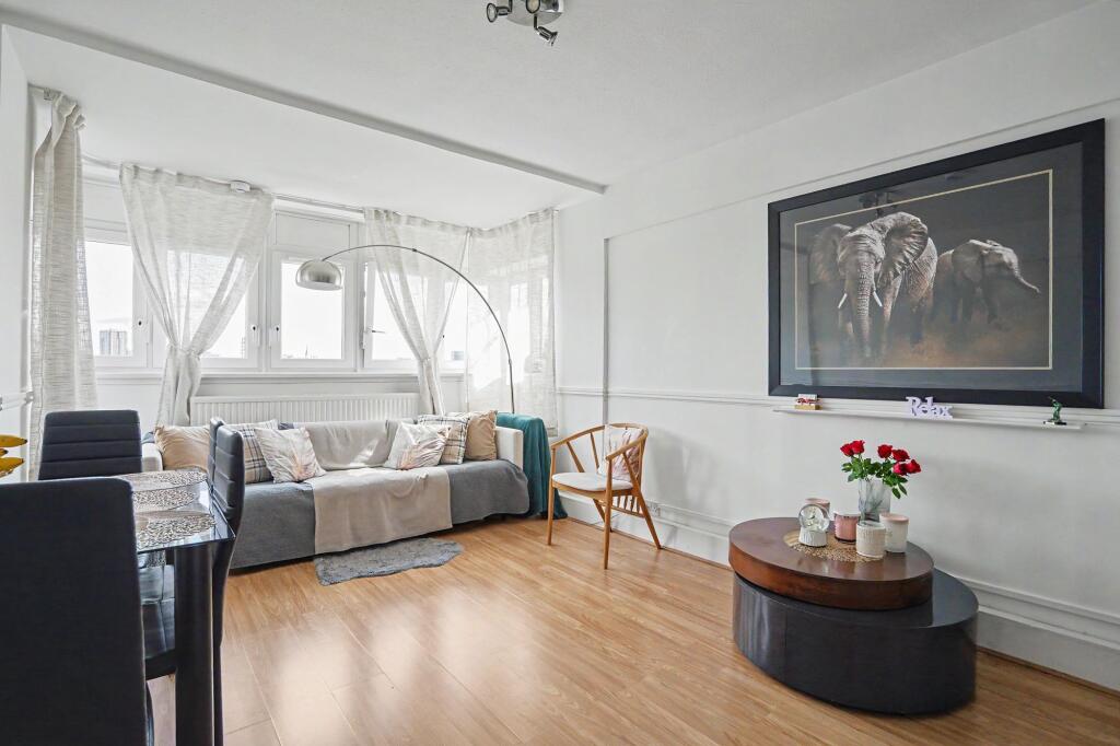 Apartment in London - View 5