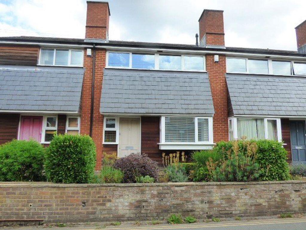 Main image of property: Leatherhead