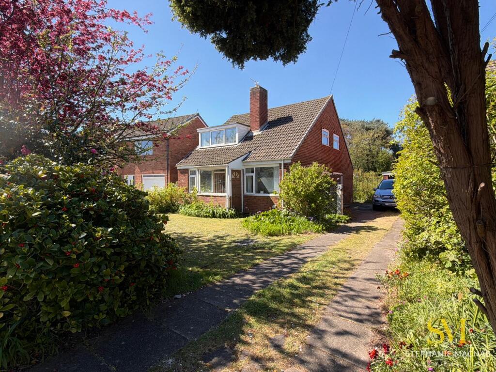 Main image of property: Beechwood Drive, Formby, Liverpool, L37