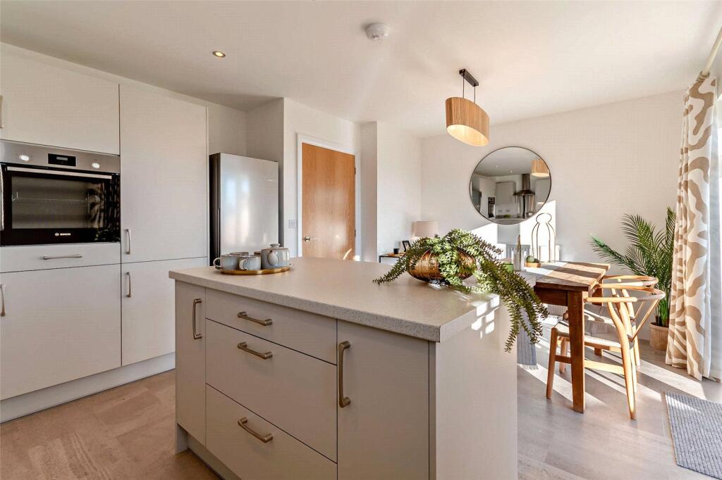 House in Dorchester - View 3