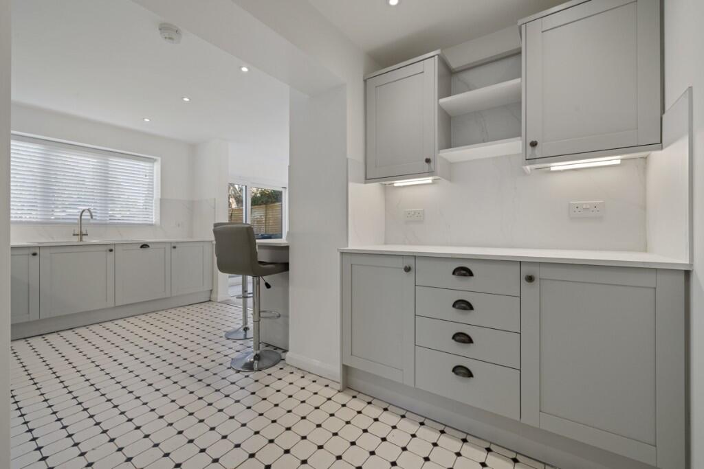 House in Arun, Aldwick - More