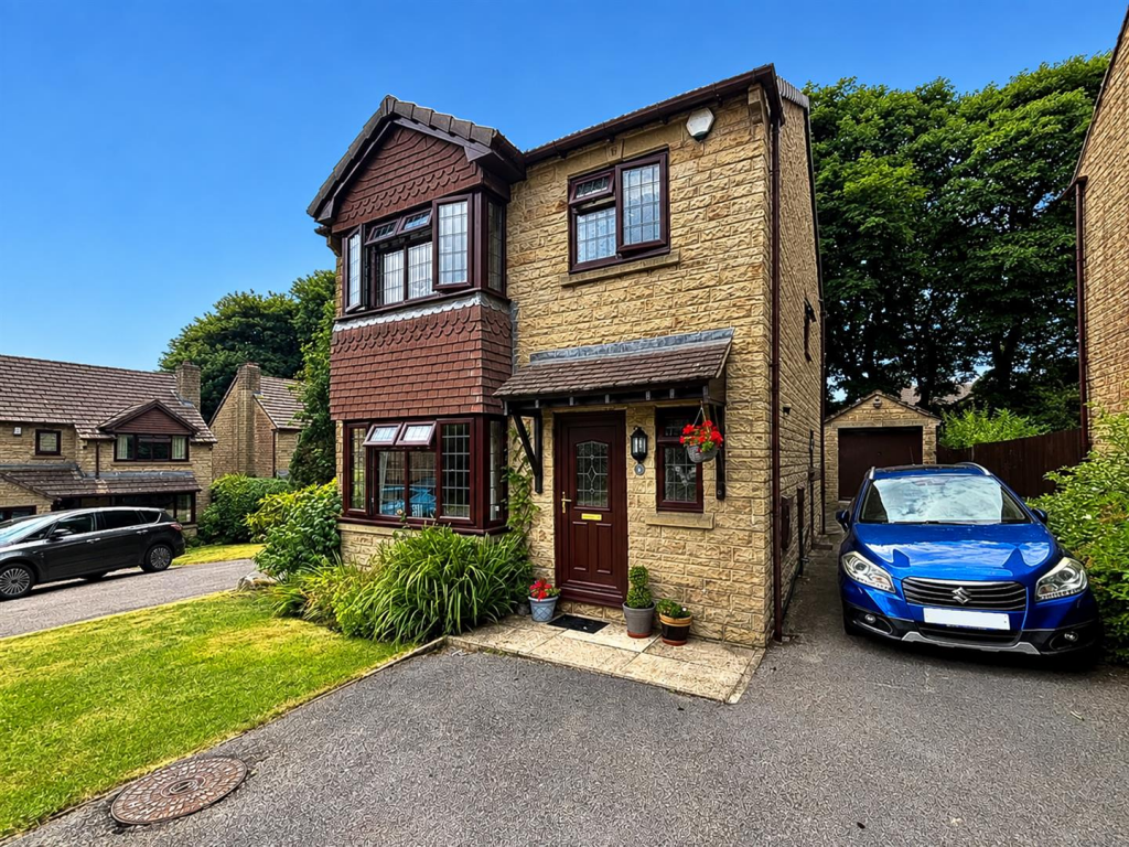 Cropredy Close, Queensbury, Bradford