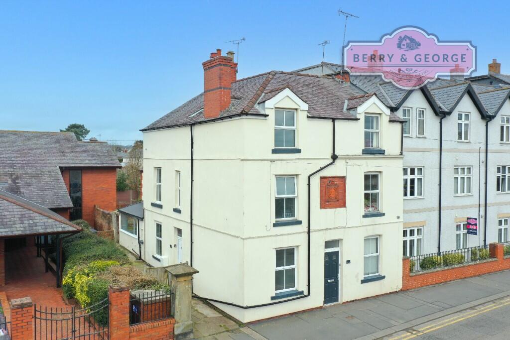Main image of property: 2 Jubilee Villas, New Street, Mold, CH7 1NY