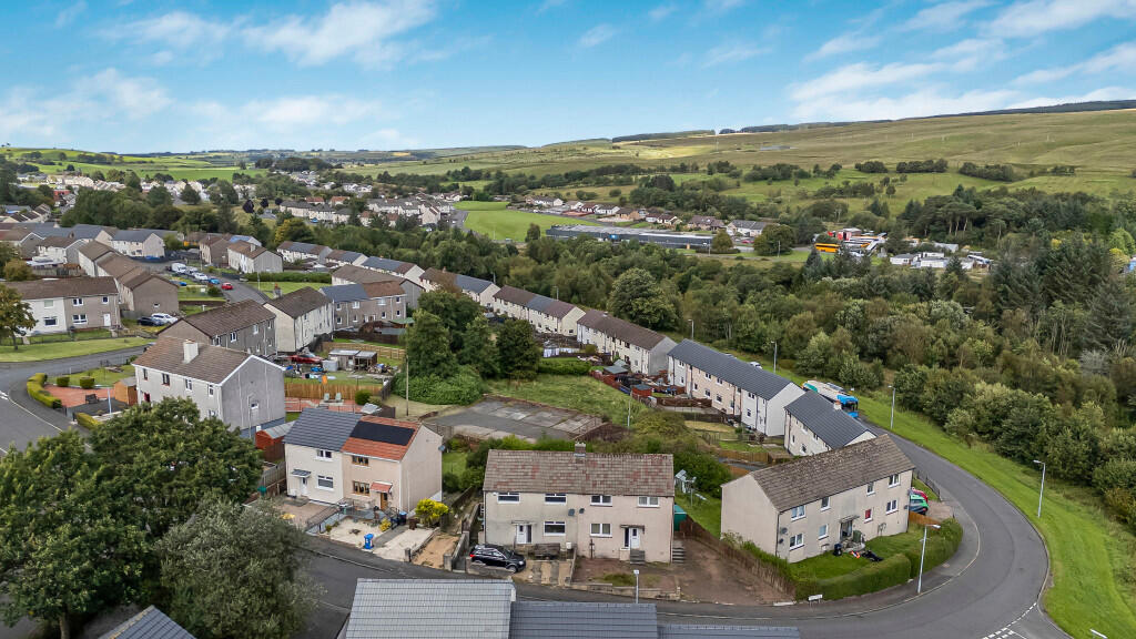Carnshalloch Avenue, Patna, East Ayrshire, KA6 7NT photo 3