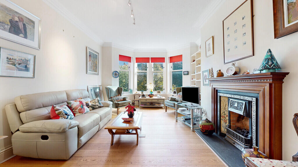 Apartment in Glasgow - More