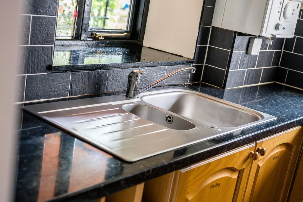 House in Bolton, Greater Manchester - View 4