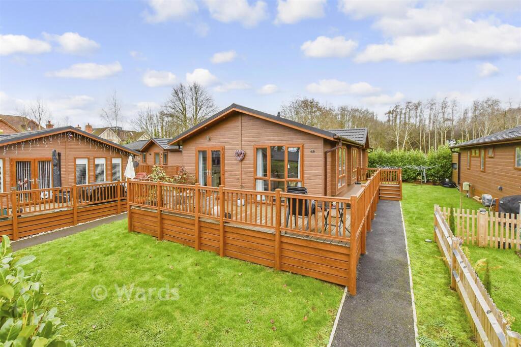 The Heath, East Malling, West Malling, Kent photo 2