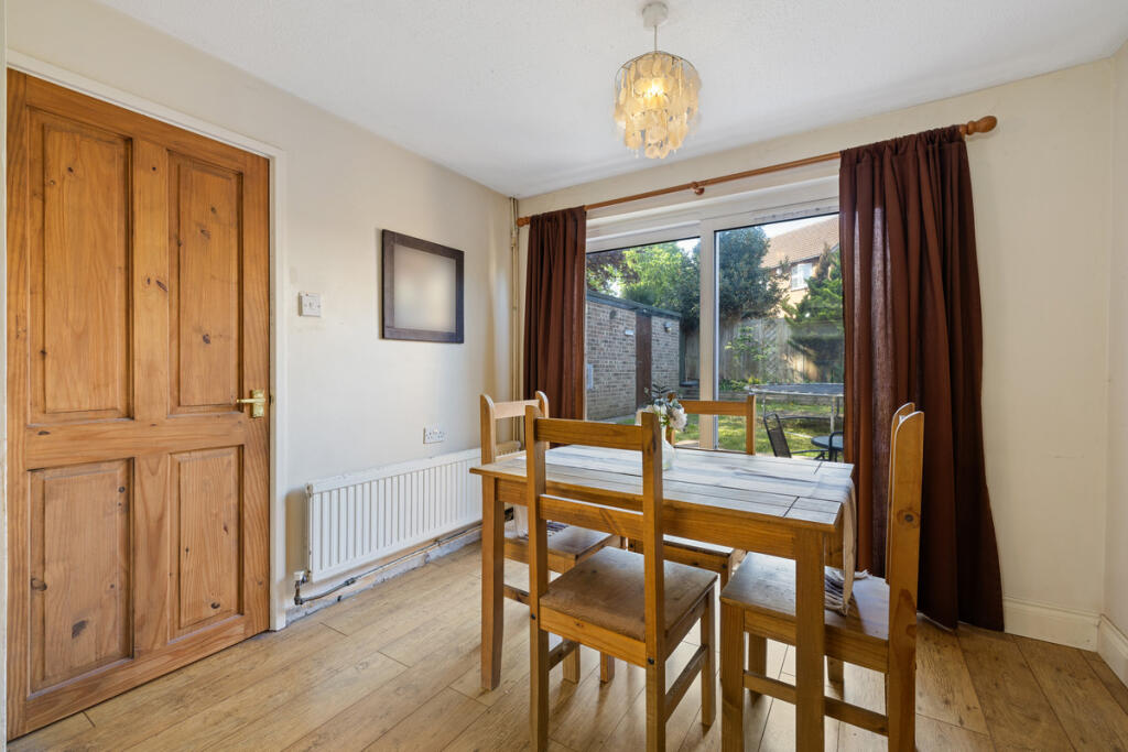 House in London, Beddington - More