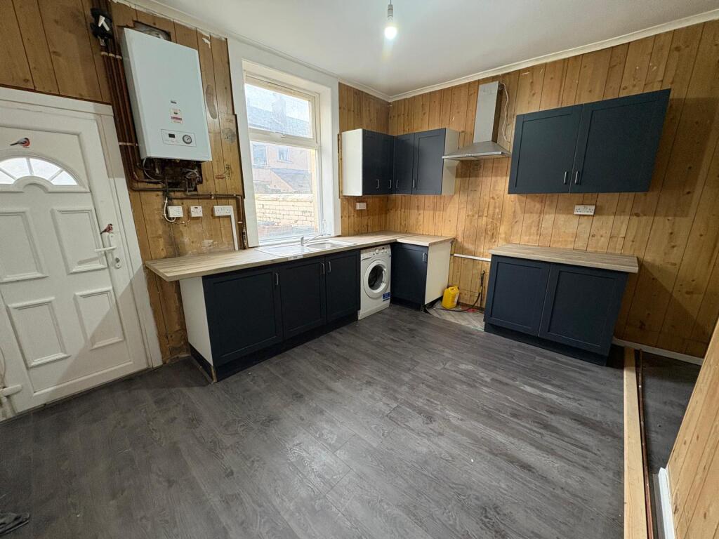 House in Hyndburn, Oakenshaw - View 3