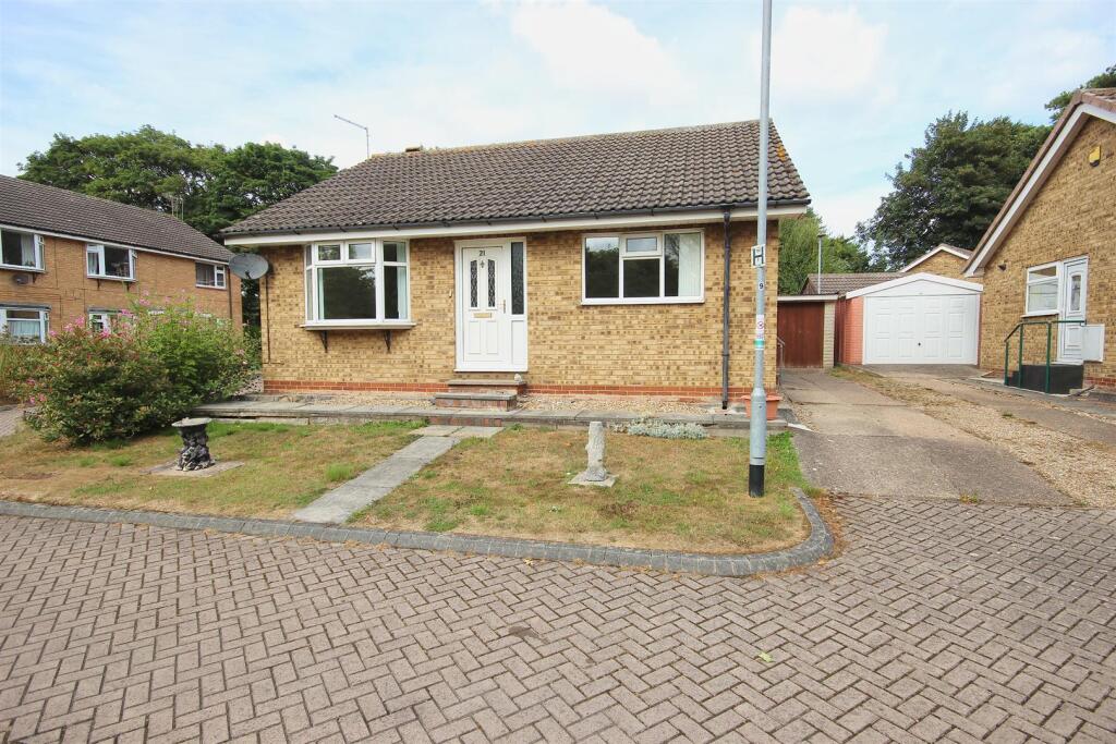 Main image of property: Beckside, Hornsea