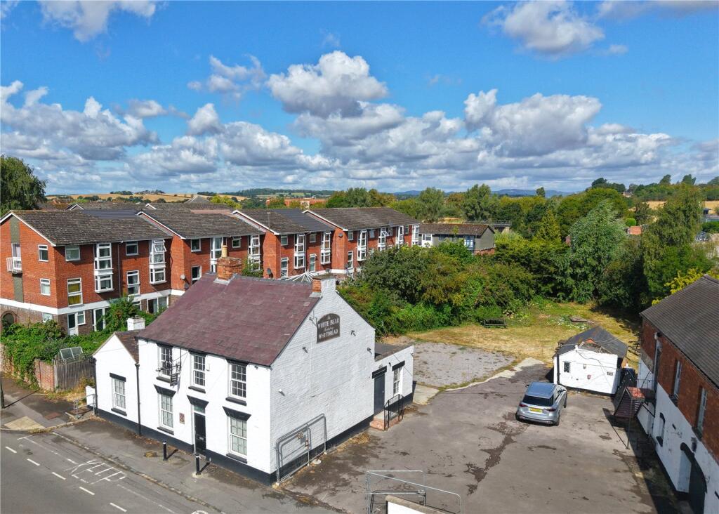 Main image of property: Bredon Road, Tewkesbury, Gloucestershire, GL20