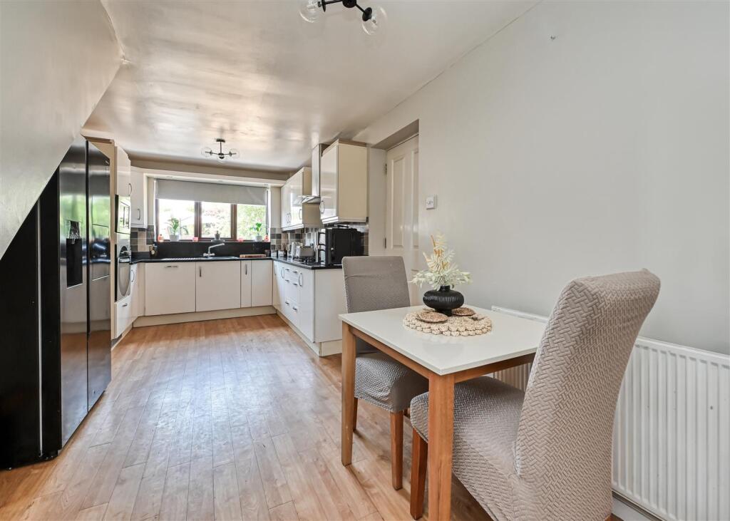 House in South Staffordshire, Perton - View 5