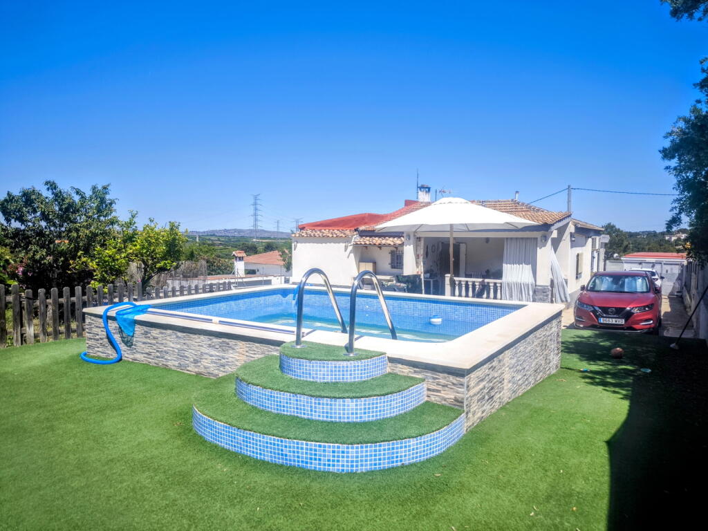 Main image of property: Valencia, Valencia, TurÃs