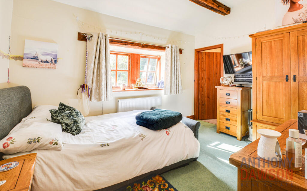 Additional image 9 of One Tree, Barley, BB9