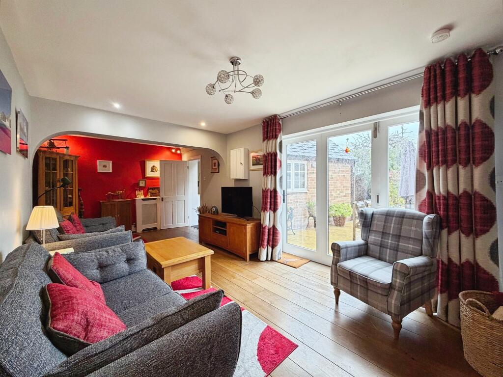 House in Stratford-on-Avon, Halford - More