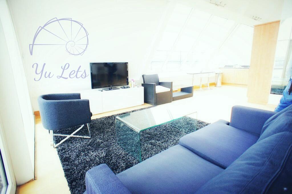 Apartment in Newcastle upon Tyne, Tyne and Wear - View 4