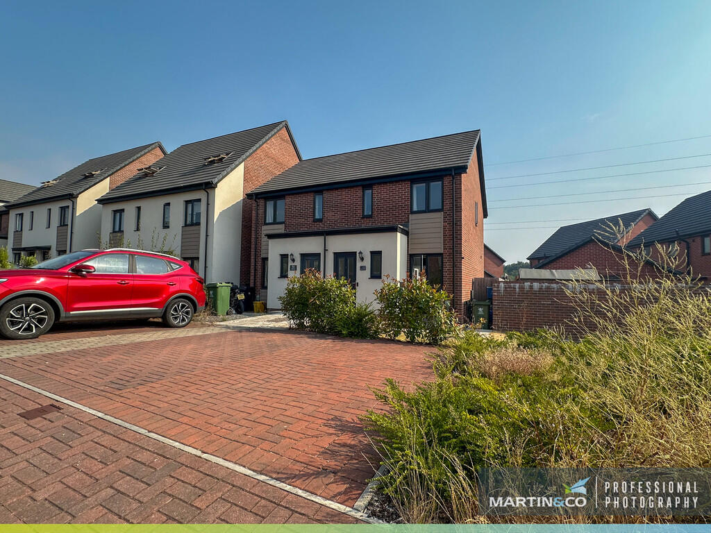 Main image of property: Rhodfa Leonard, St Edeyrns