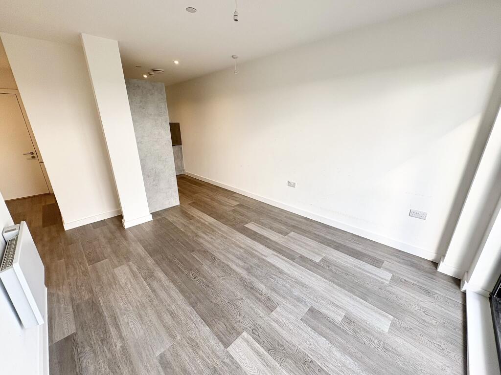 Apartment in Manchester - View 3