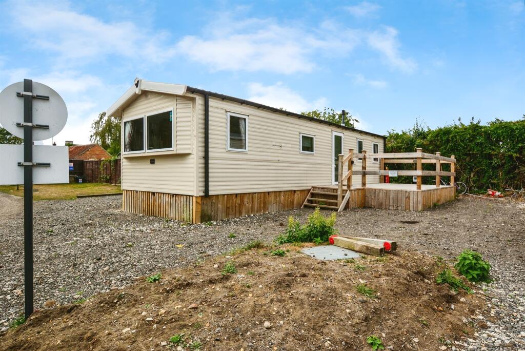 Main image of property: Fen Road, East Kirkby, Spilsby