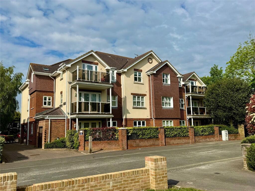 Main image of property: Elizabeth House, Whitefield Road, New Milton, Hampshire, BH25