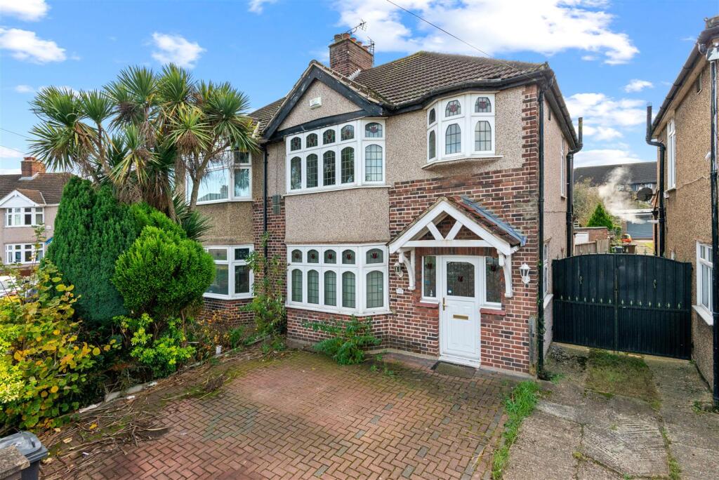 Main image of property: Shelley Crescent, Heston