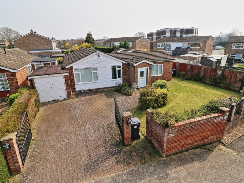 Main image of property: Caldecote Road, Eynesbury, St Neots, PE19