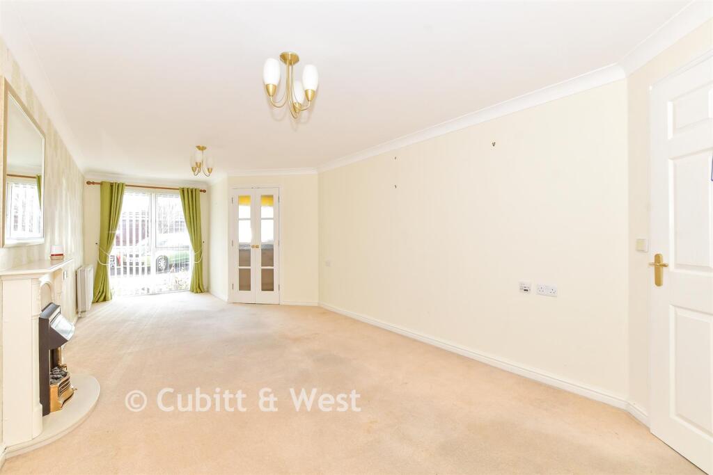 Main image of property: Anchorage Court, Marine Parade East, Lee-On-The-Solent, Hampshire