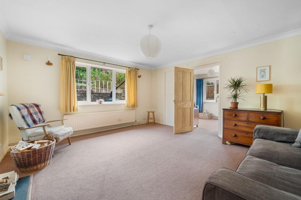 House in Stroud - View 4