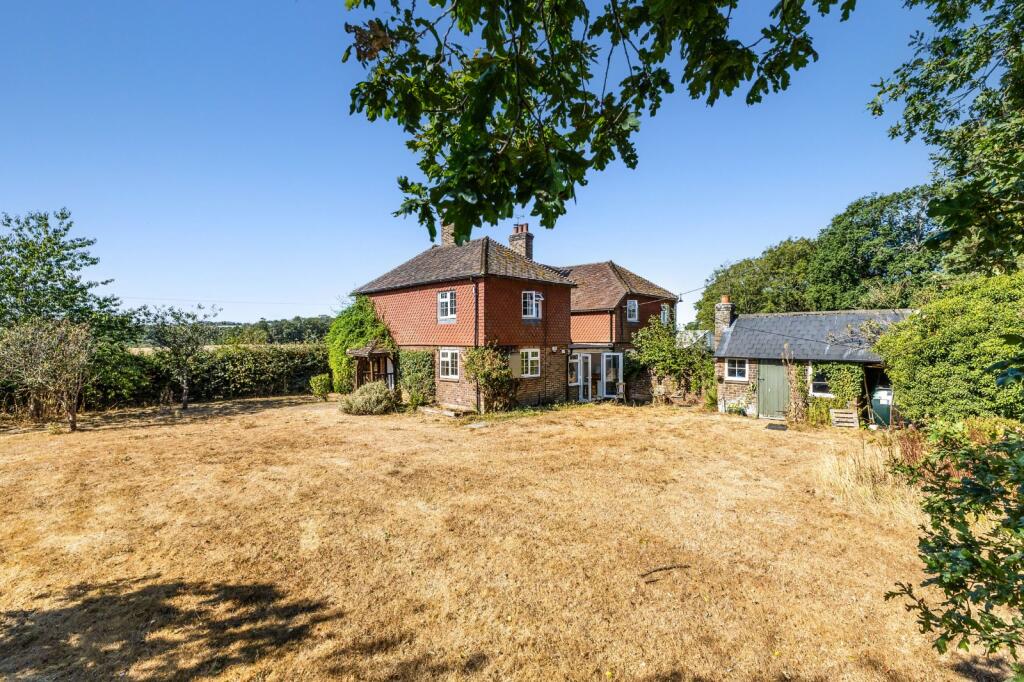 House, 104 m²
