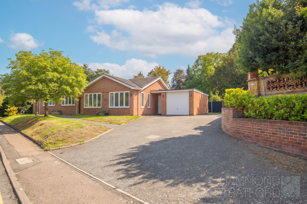 3-bed detached on Oaklands Drive, Cringleford, £650,000