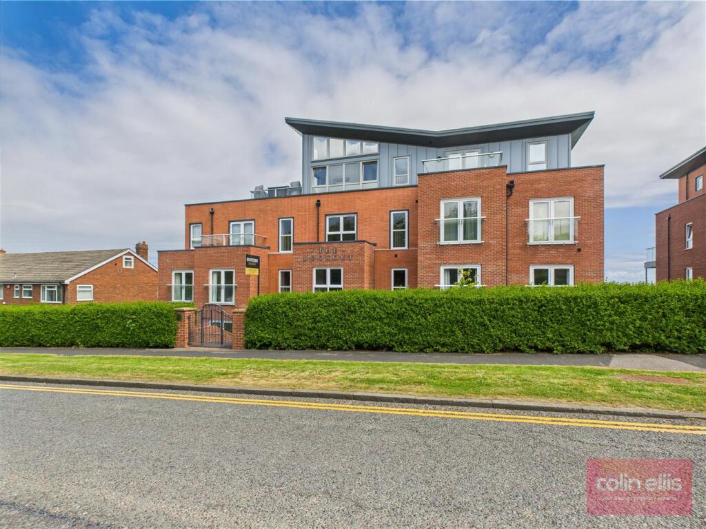 Main image of property: Holbeck Hill, Scarborough