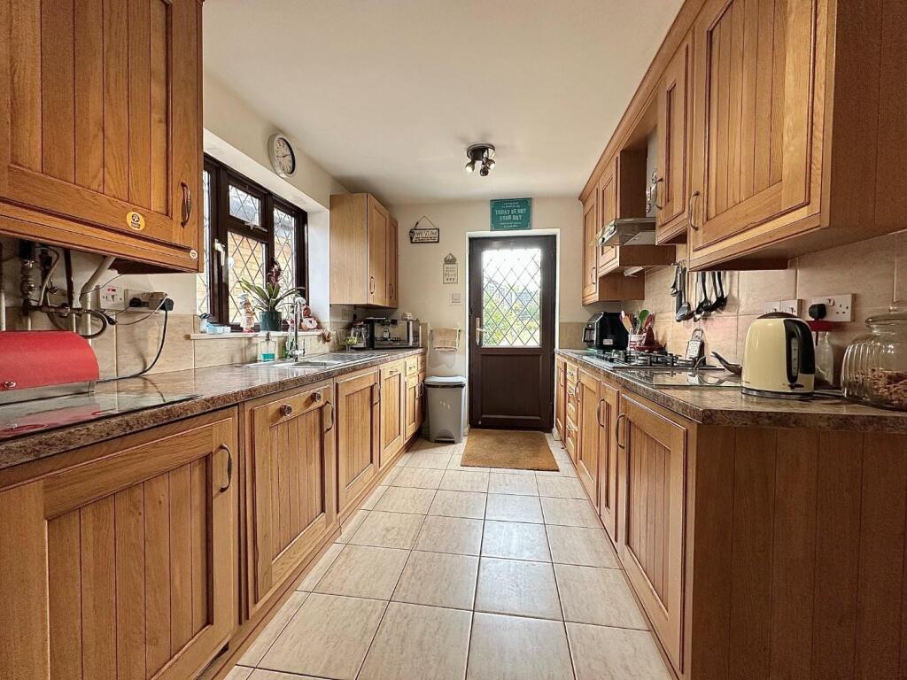 House in Northampton - View 4