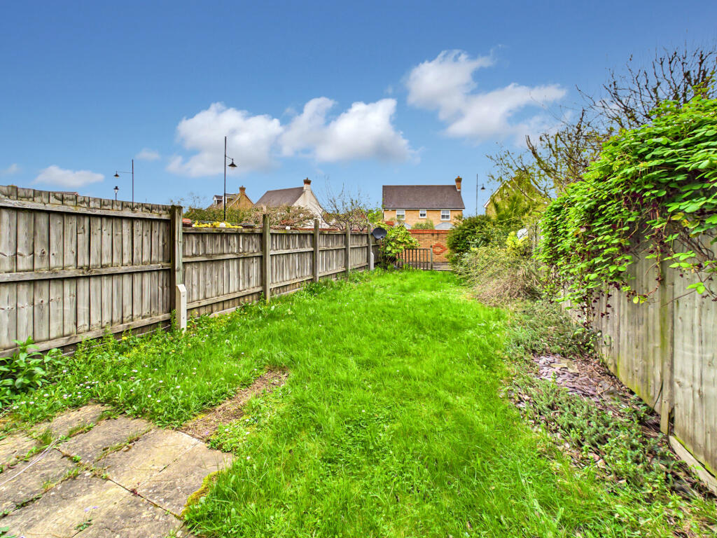 Sallow Close, Chatham – pohled 2