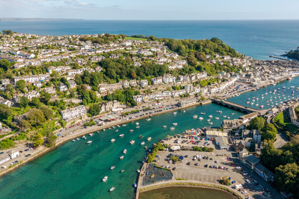 House in Plymouth - View 5