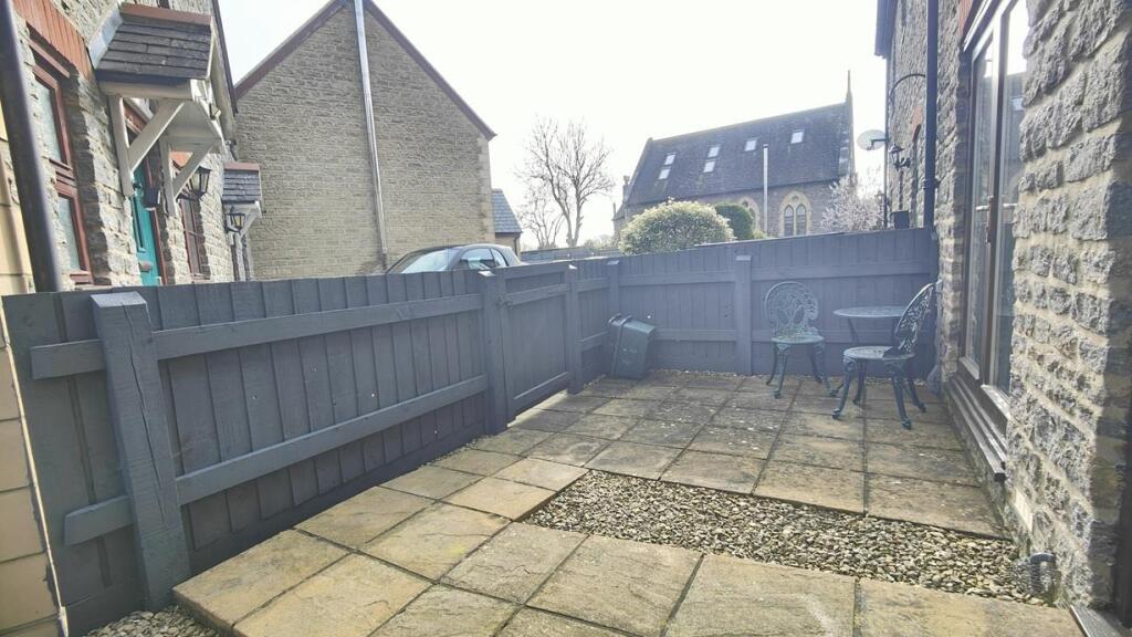 Additional image 14 of High Street, Henstridge, Templecombe