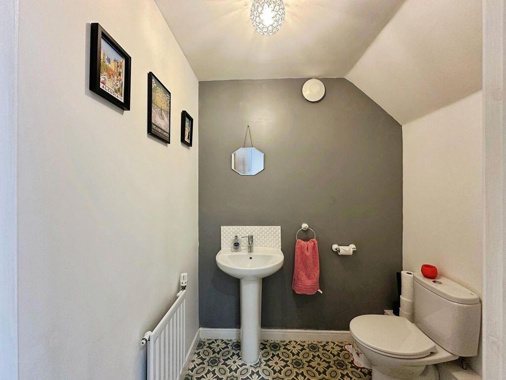 House in Morpeth, Saint George, High Stanners - More