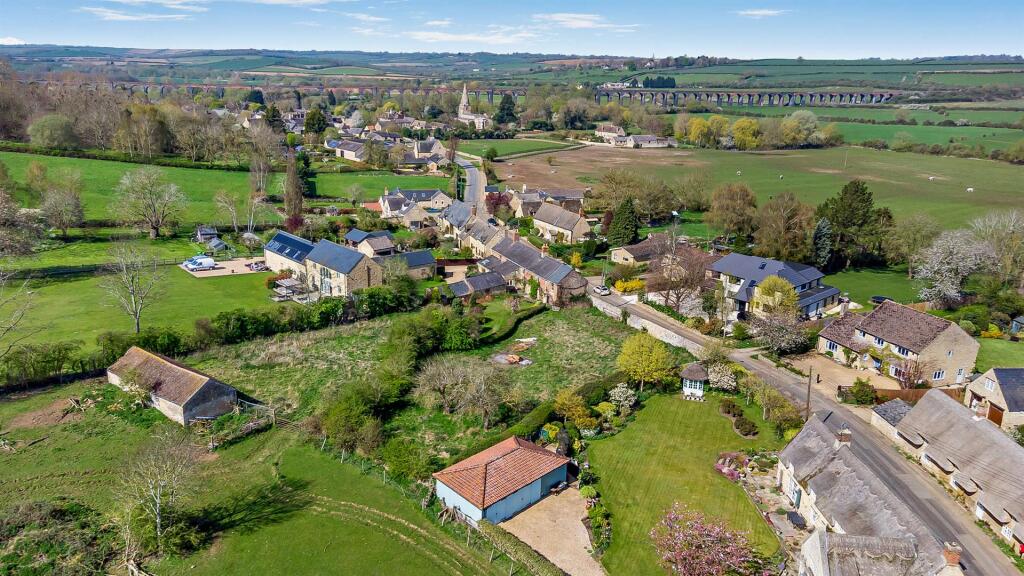 Wakerley Road, Harringworth, Corby - View 2