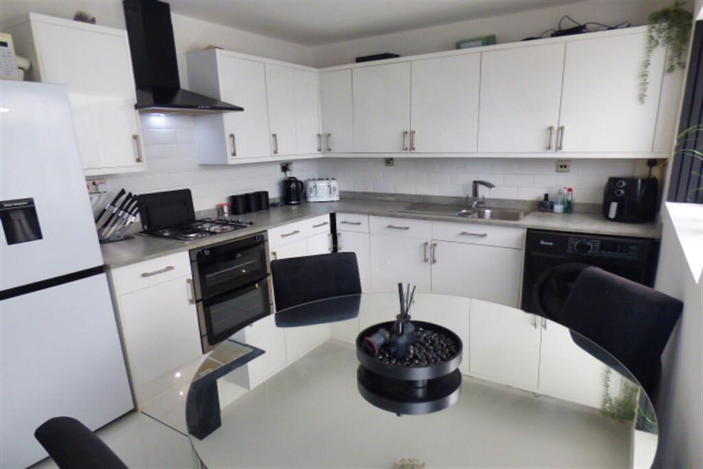 House in Runcorn, Dukesfield, Higher Runcorn - View 5