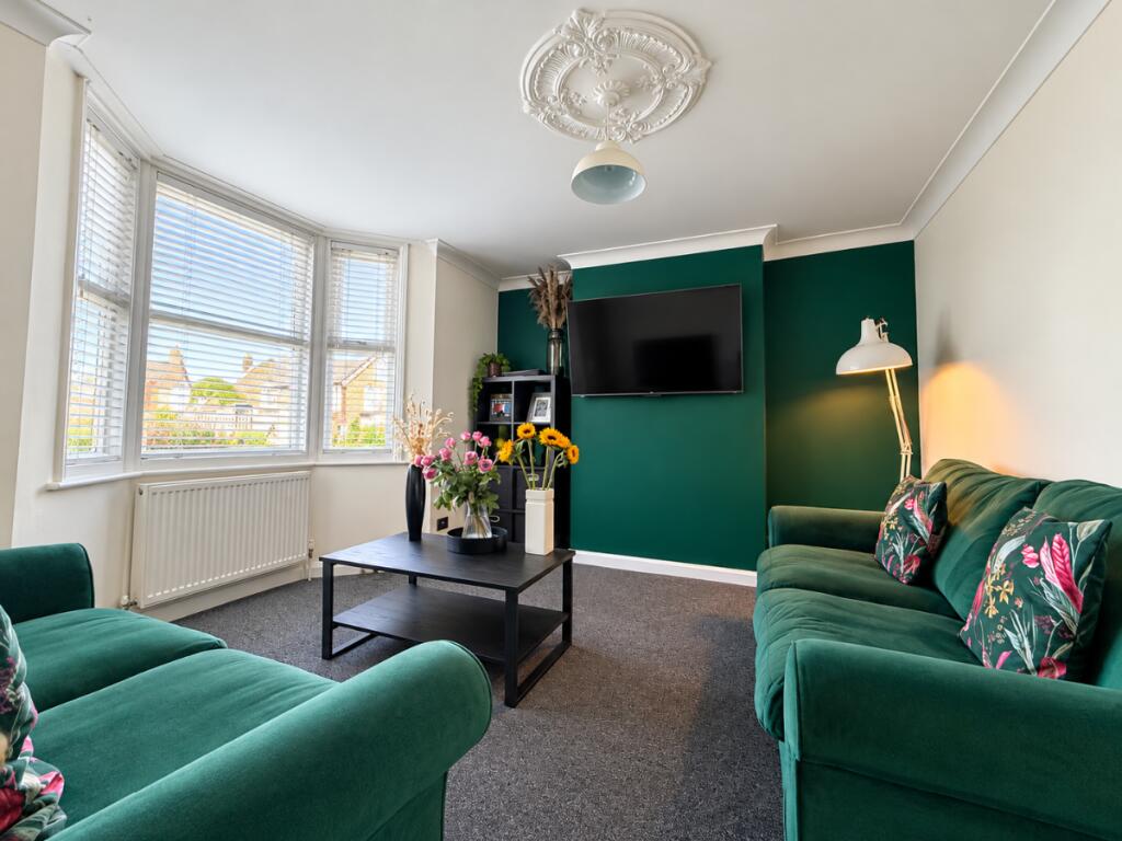 House in Broadstairs, Upton - View 2