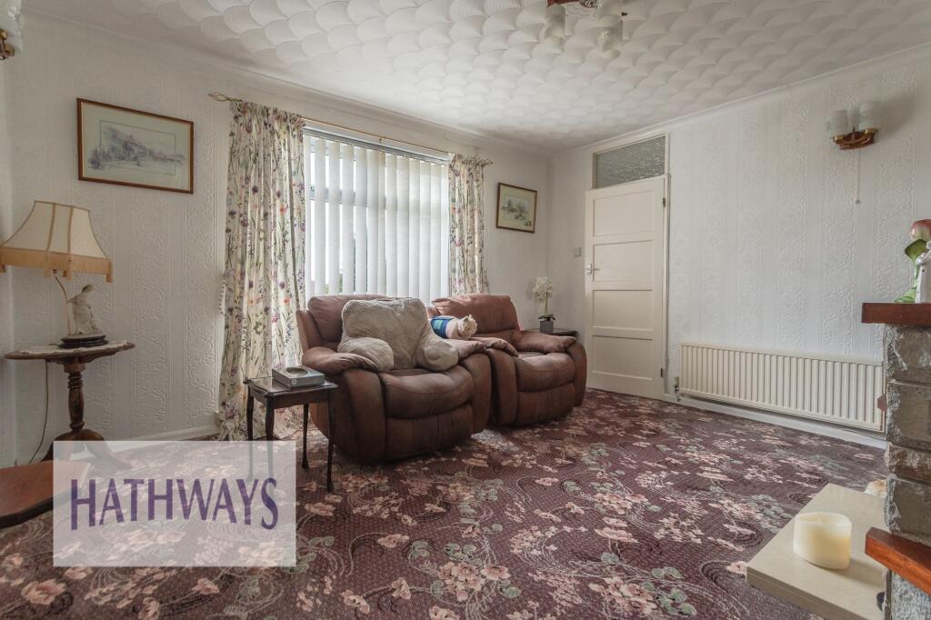 House in Newport - More